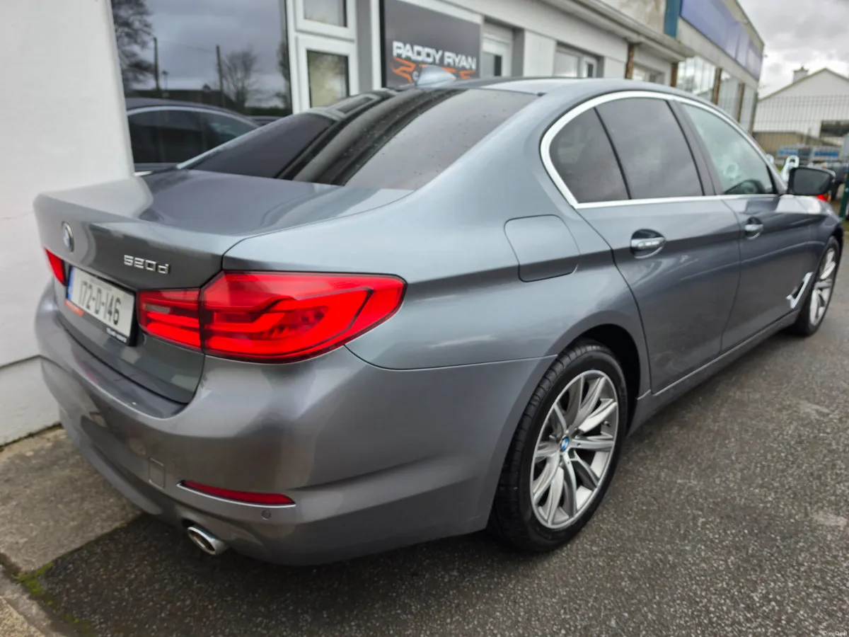 2017 BMW 520D SE Automatic - Image 3