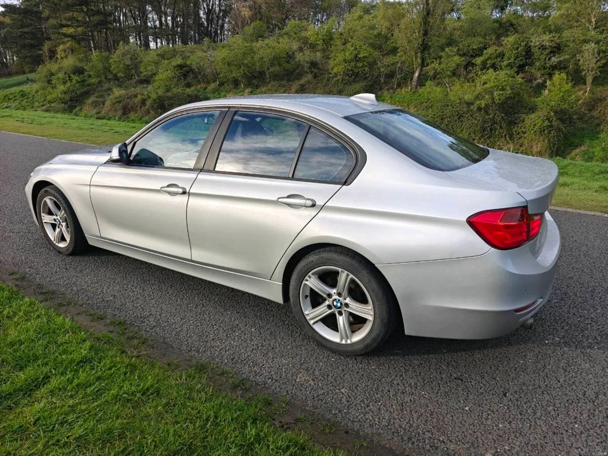 BMW 3-Series 2014 - Image 3