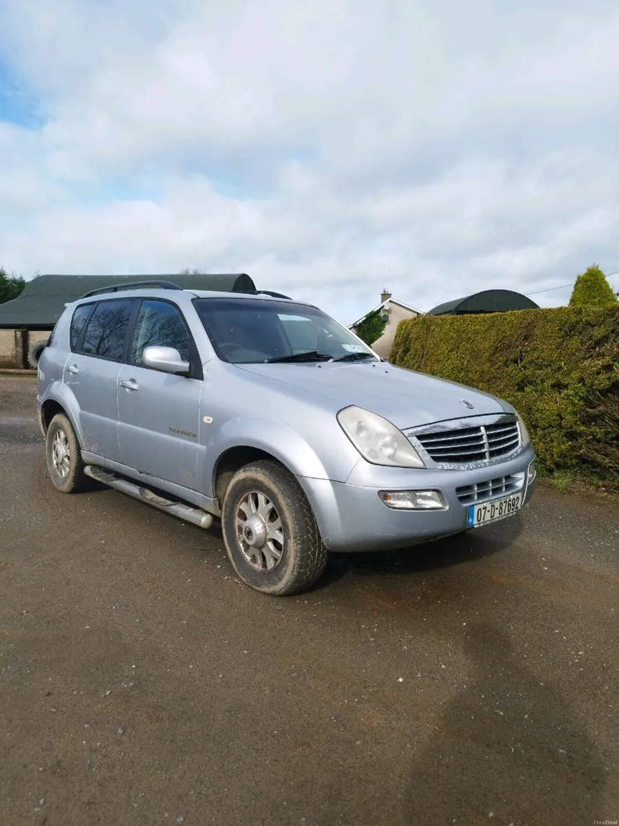 Ssangyoung rexton - Image 1