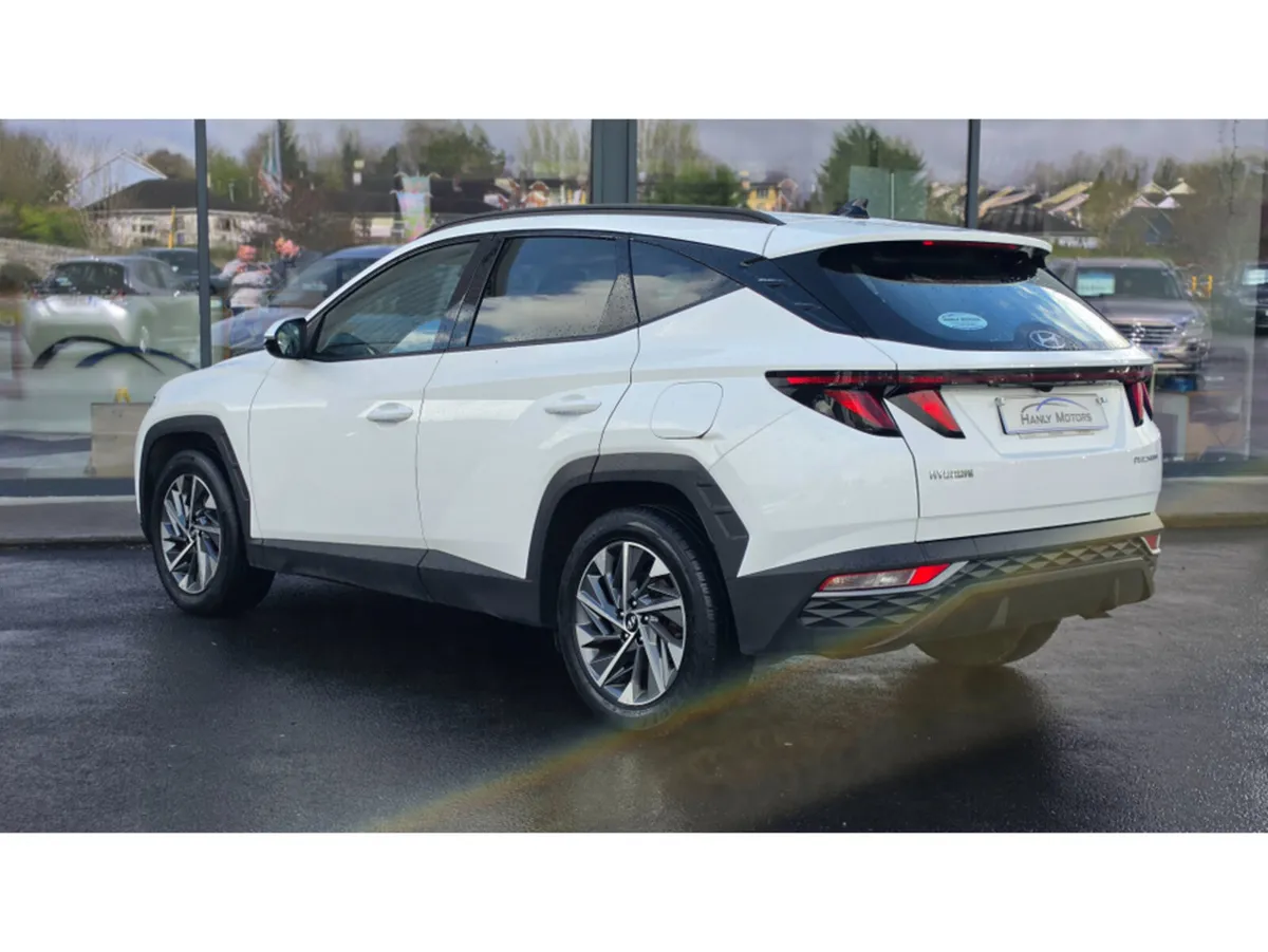 Hyundai Tucson IX35 EXECUTIVE 5DR - Image 3