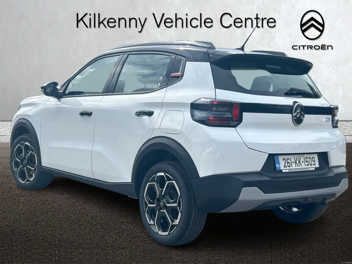 Citroen C3 PLUS PURETECH 100 MY30 4DR - Image 2