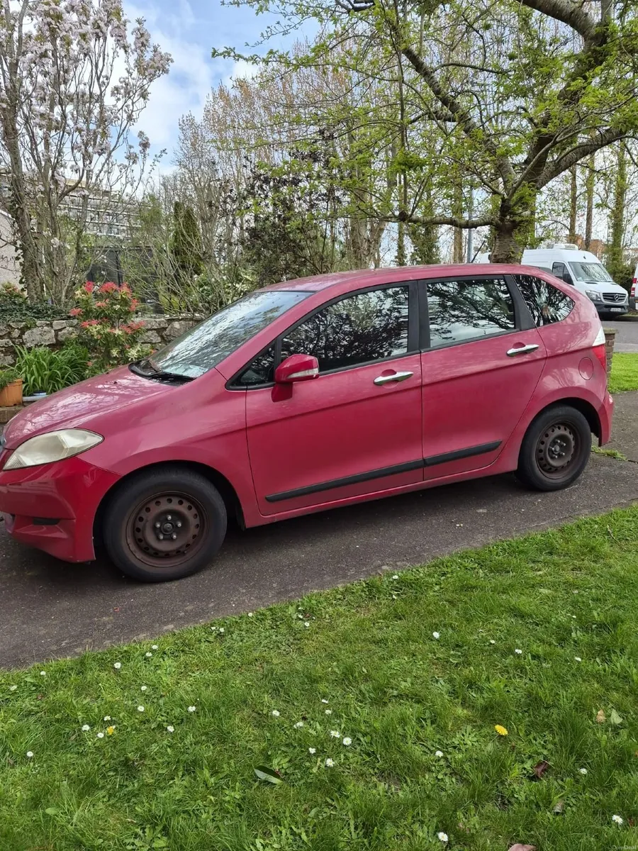 Honda FR-V 2007 - Image 1