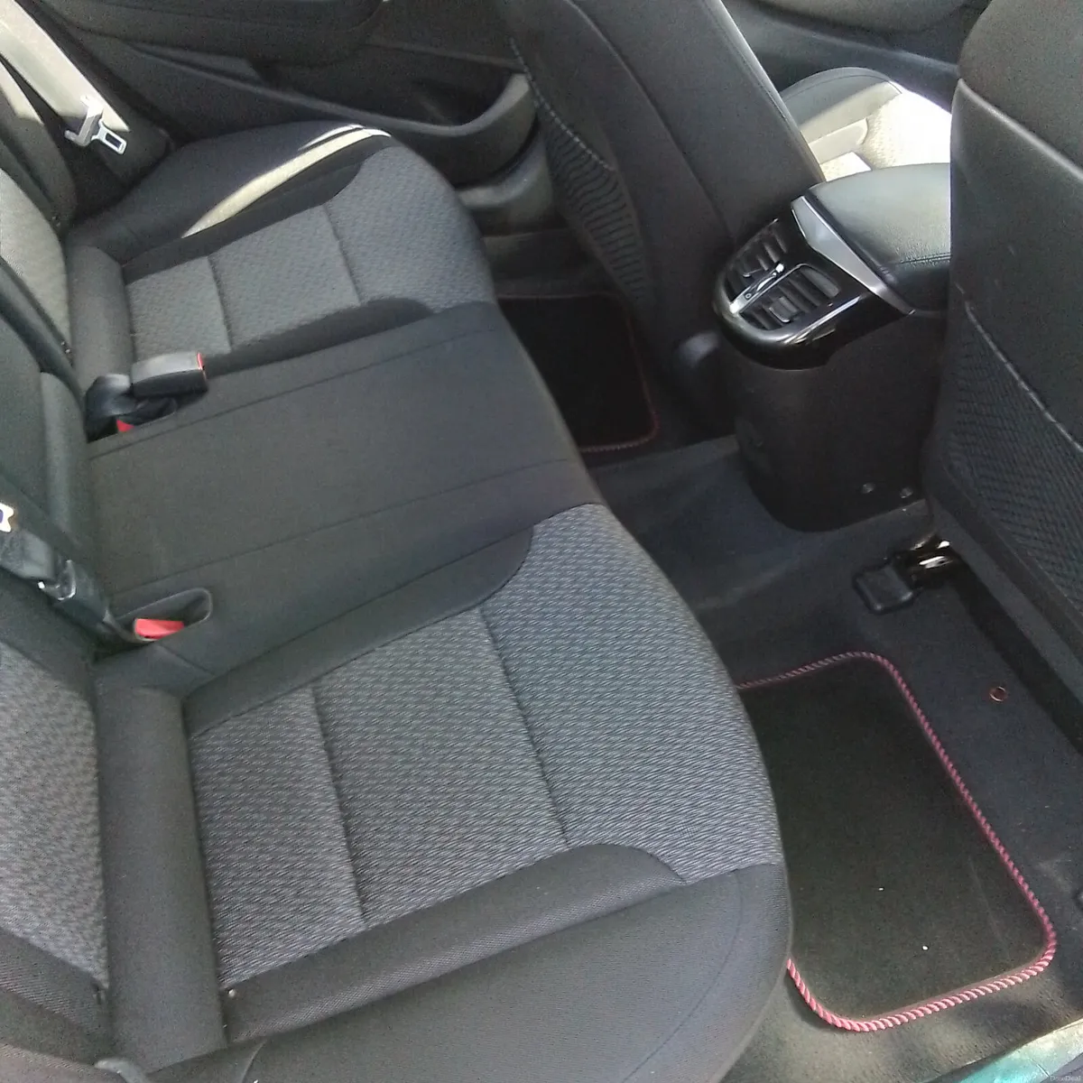 Hyundai i40 2012 - Image 5