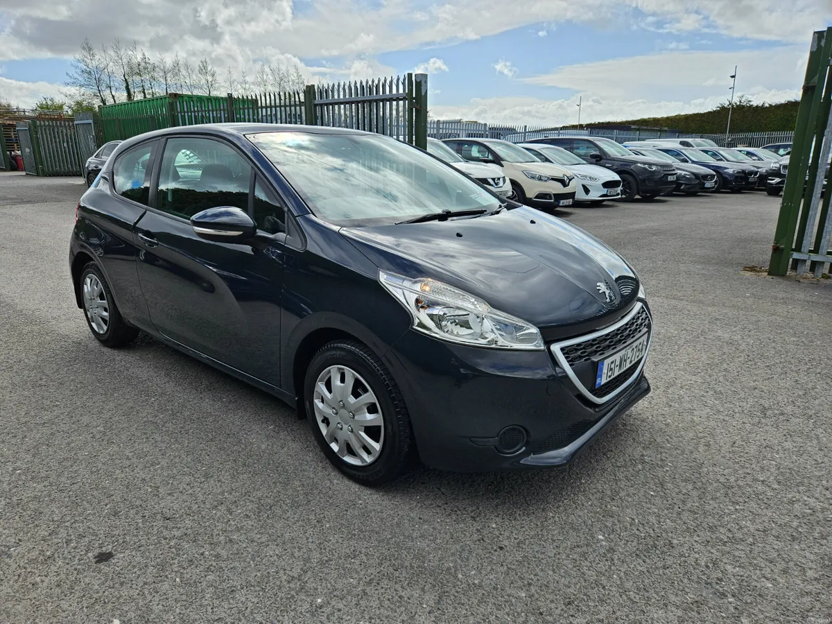 Peugeot 208 2015 1.0 vvti Access 72000 kms - Image 4