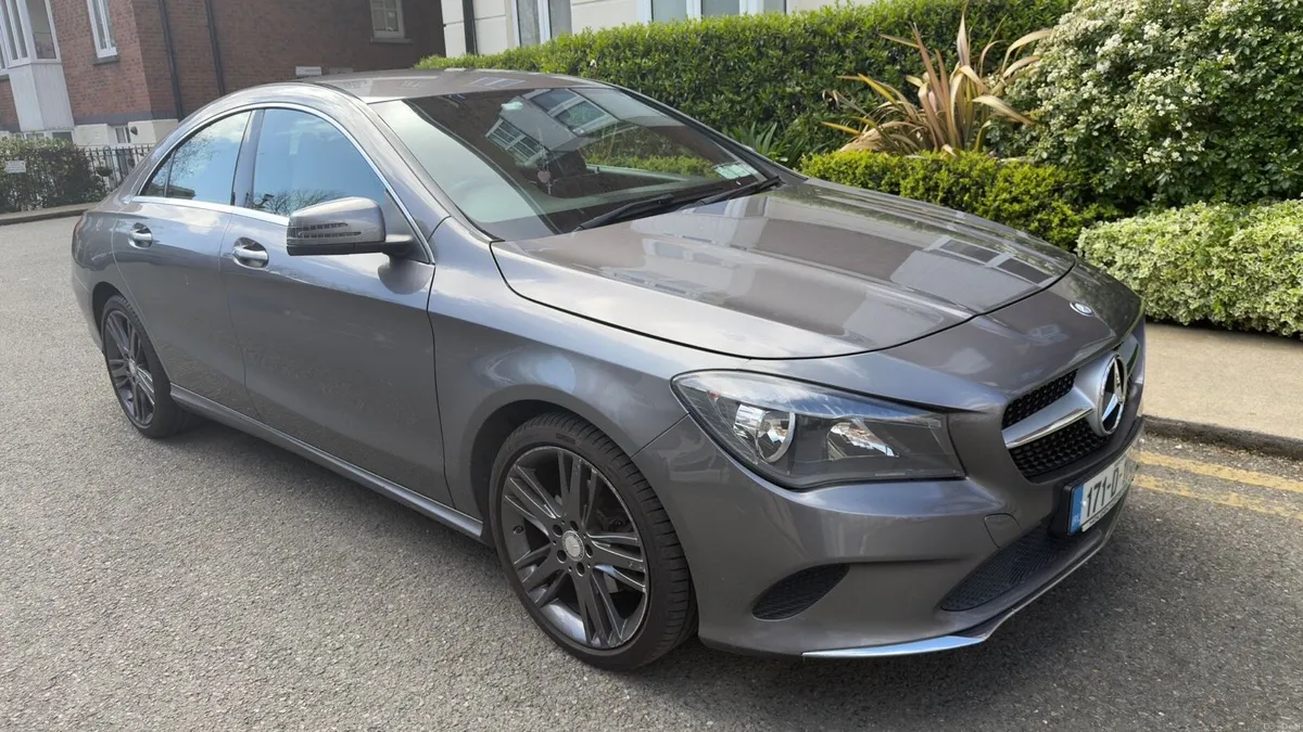 MERCEDEZ BENS CLA 180 1.6 PETROL - Image 3