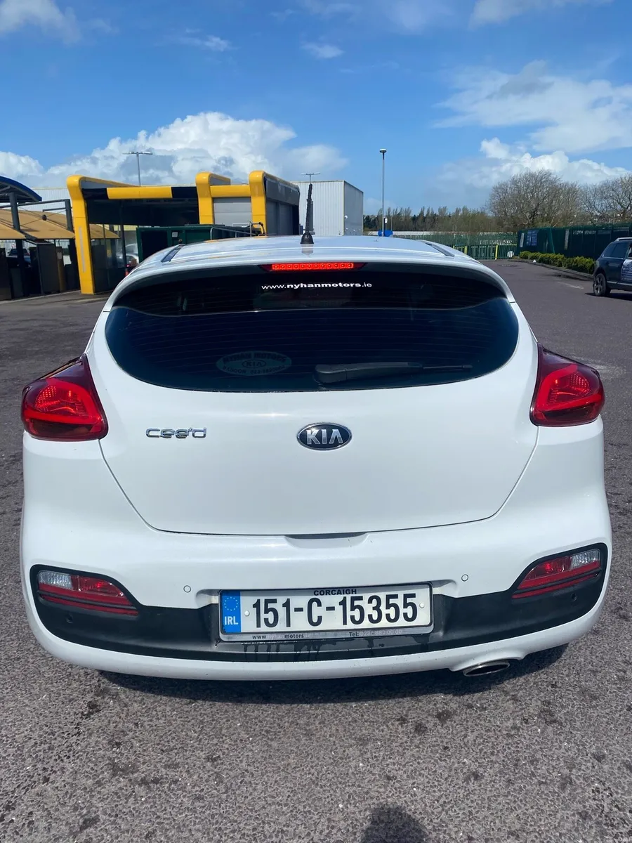 2015 KIA PROCEED - Image 4