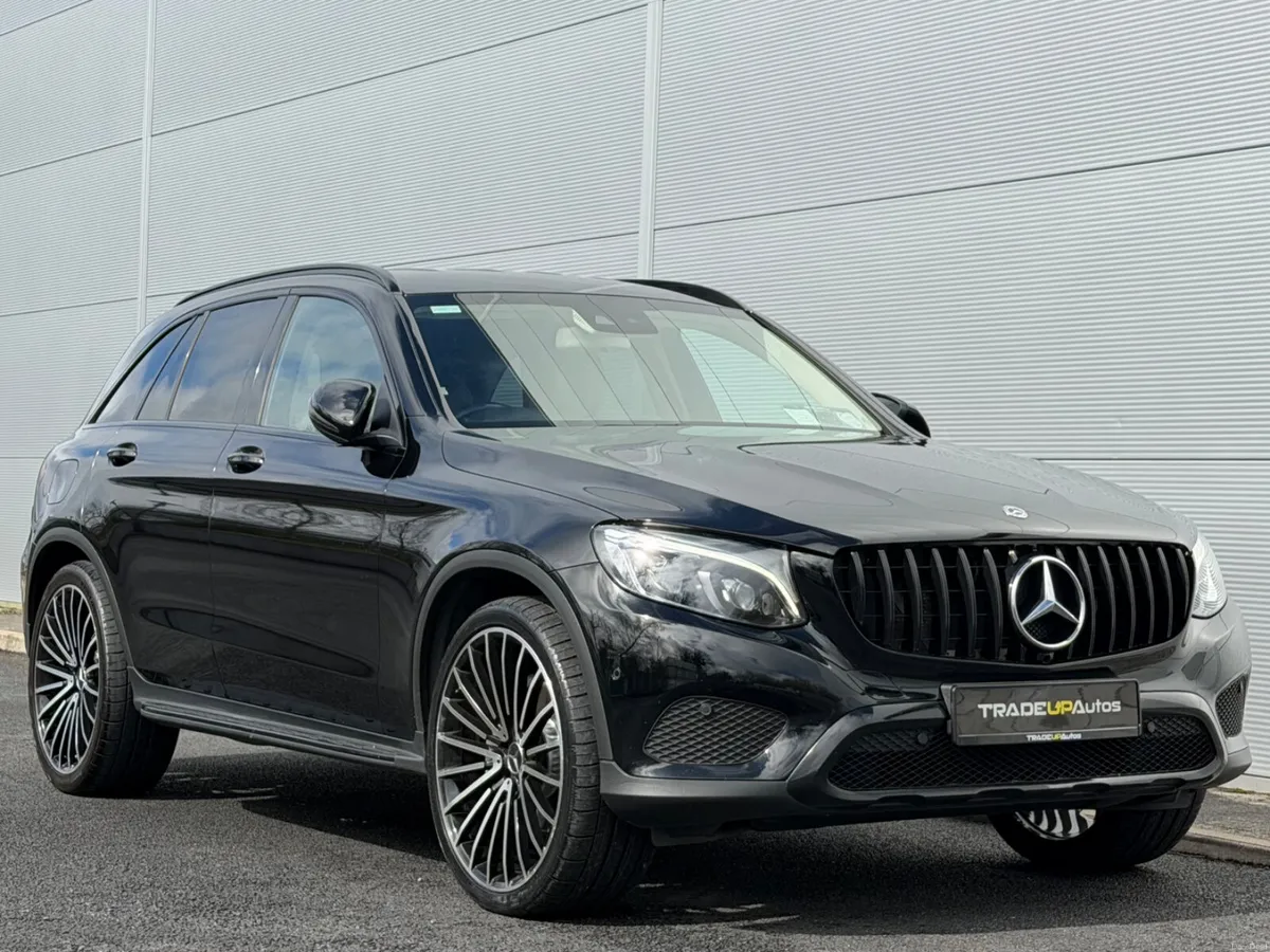Mercedes-Benz GLC250d Night Pack AMG - Image 3