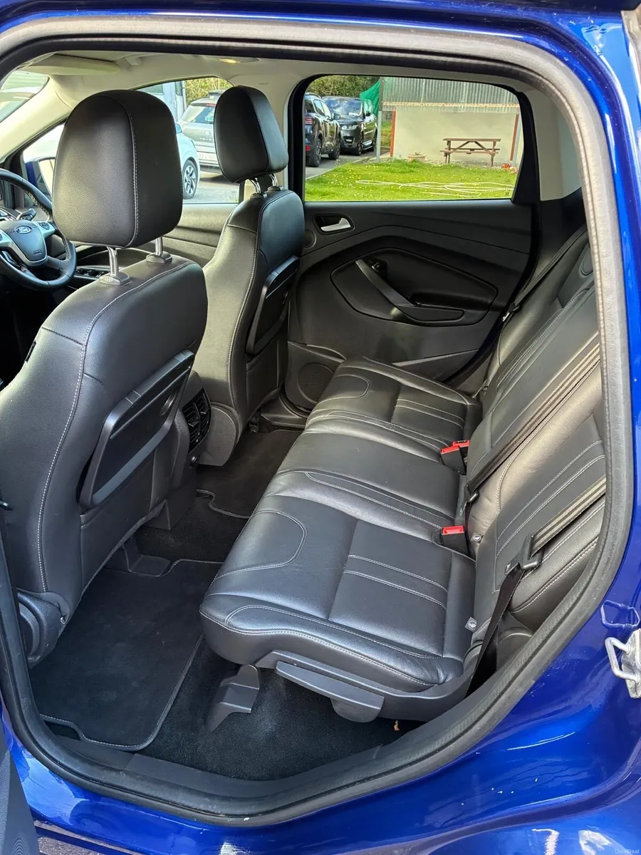 FORD KUGA TITANIUM SPORT AUTOMATIC - Image 4
