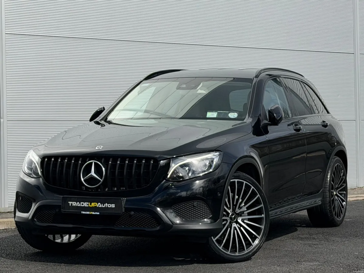 Mercedes-Benz GLC250d Night Pack AMG - Image 1