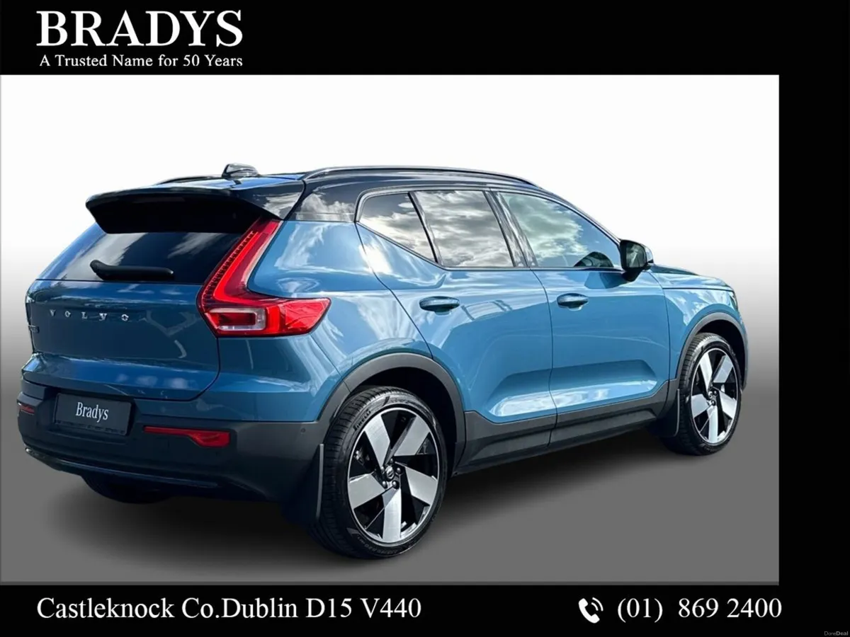 Volvo EX40 Ultra Dark Twin Motor Extended Range - Image 3