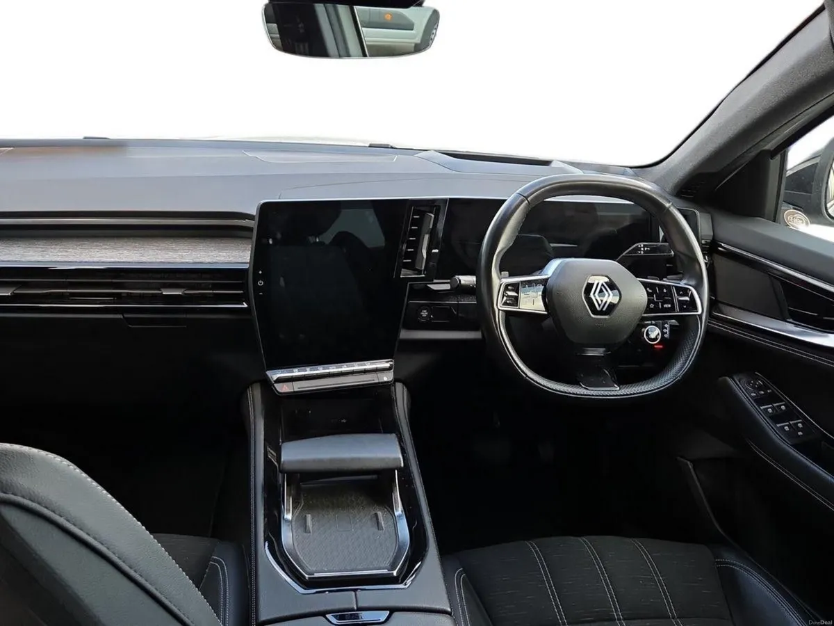 Renault Austral E-TECH Hybrid 200 techno - Image 2