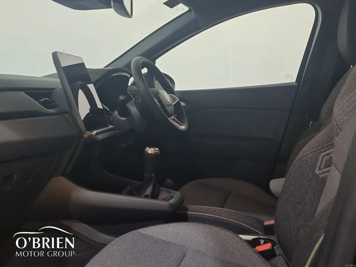 Renault Captur techno TCe 115 E06X - Image 5
