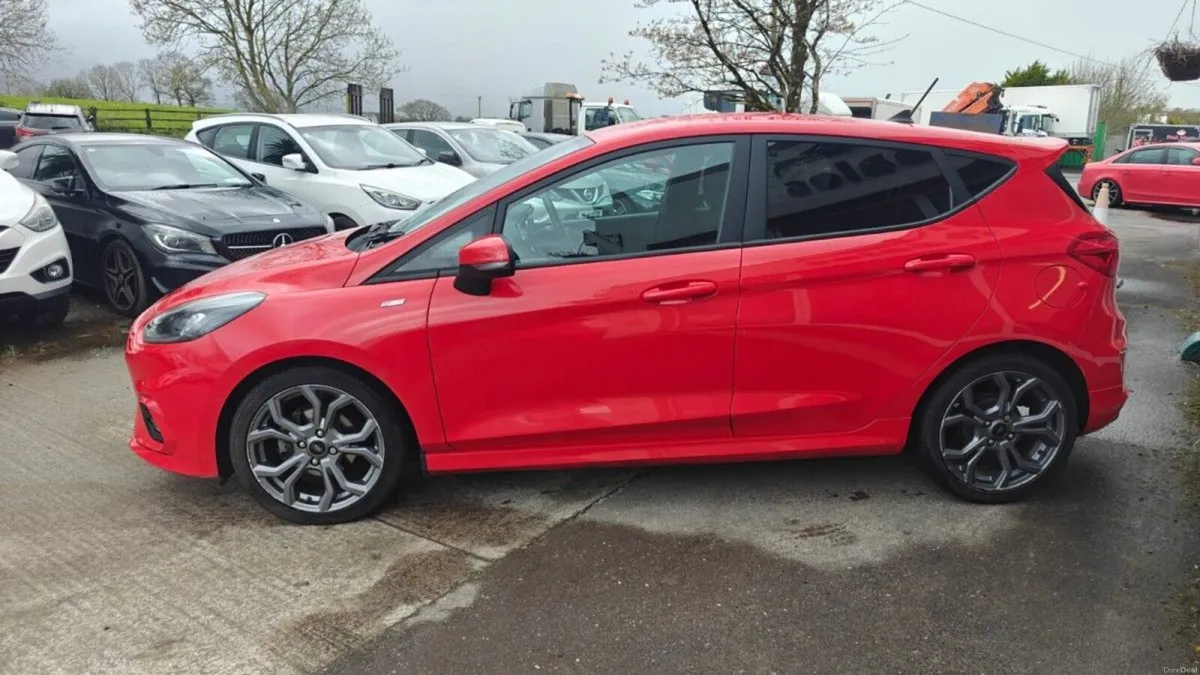 Ford Fiesta 1.0T 100PS ST-Line - Image 6