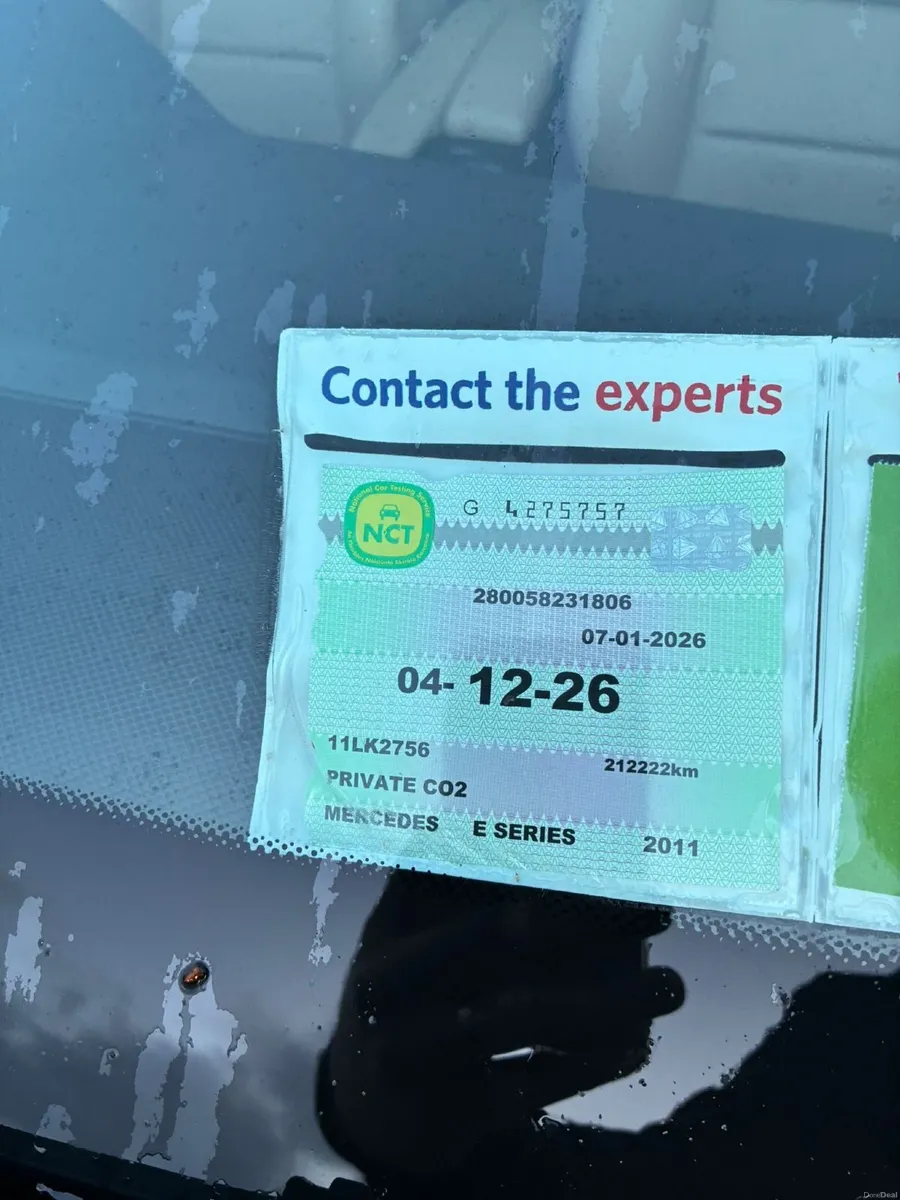 Mercedes-Benz E-Class 2011 E200 Avantgarde - Image 2