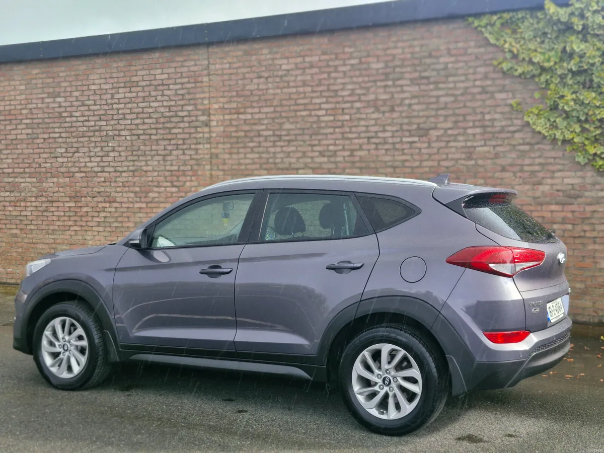 Hyundai Tucson EXECUTIVE FINANCE AVAILABLE - Image 4
