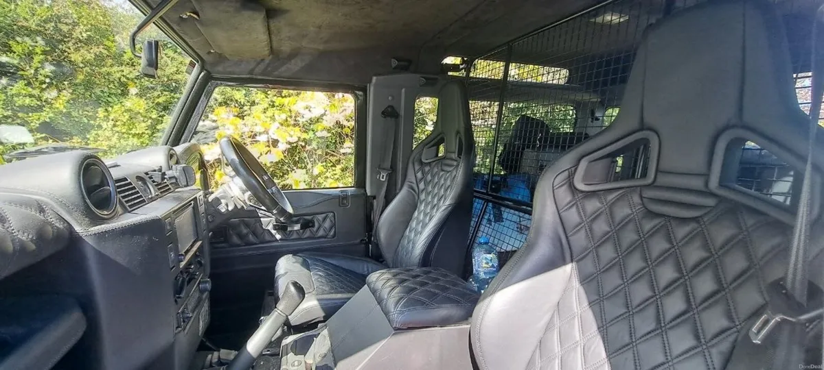 Land Rover Defender - Urban kit - Image 3