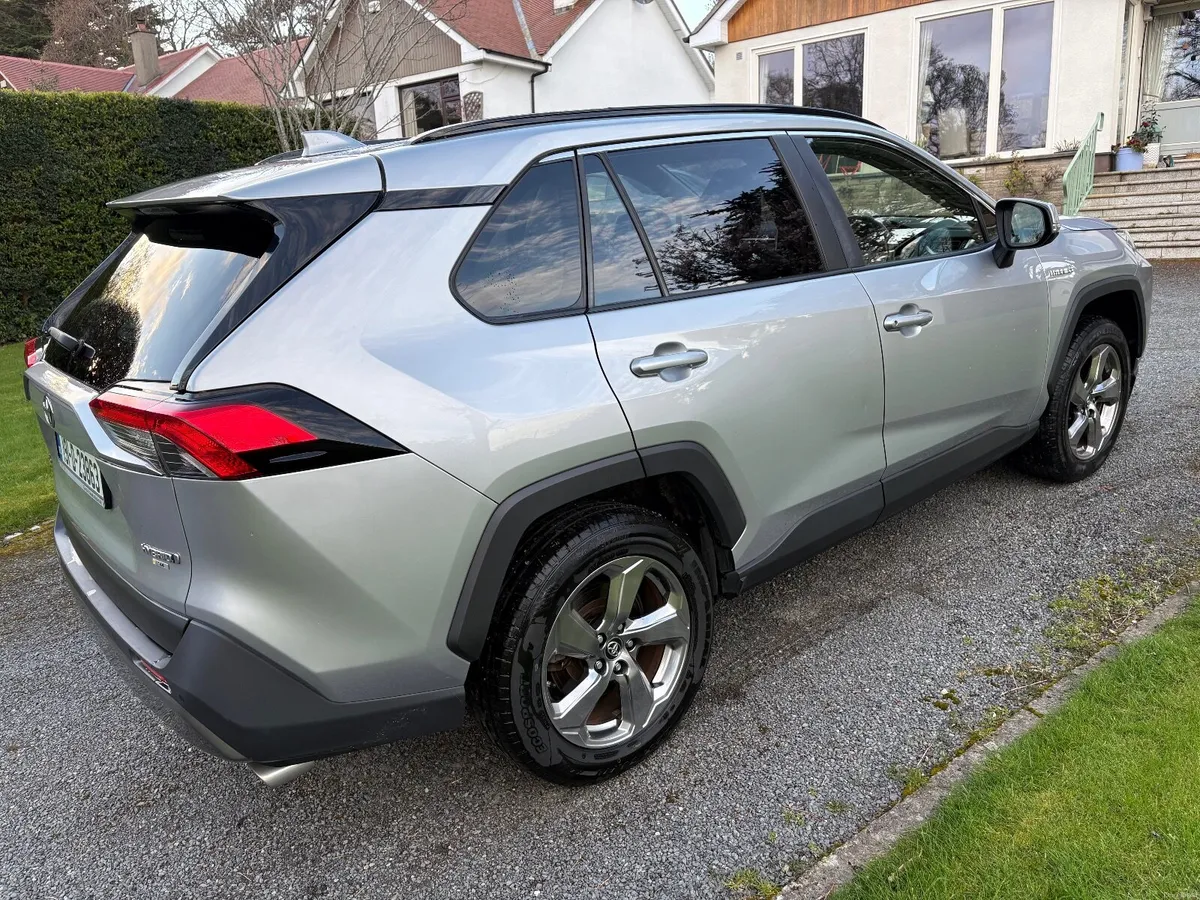 Toyota RAV4 2019 - Image 3