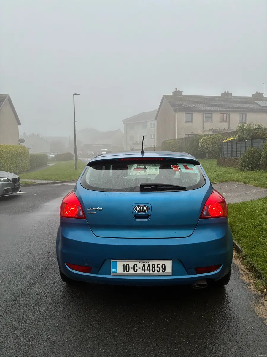 Kia Ceed - Image 2