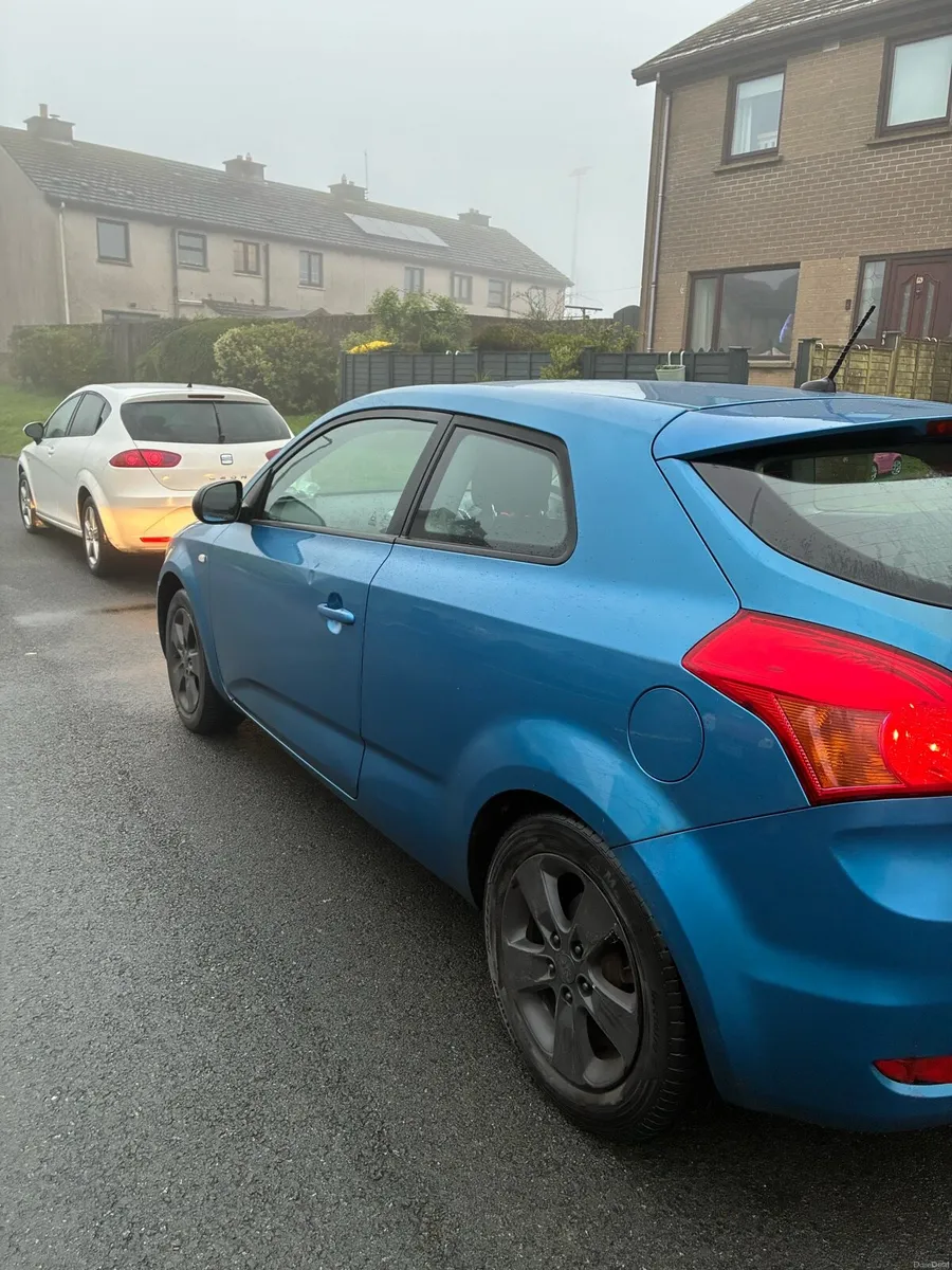 Kia Ceed - Image 3