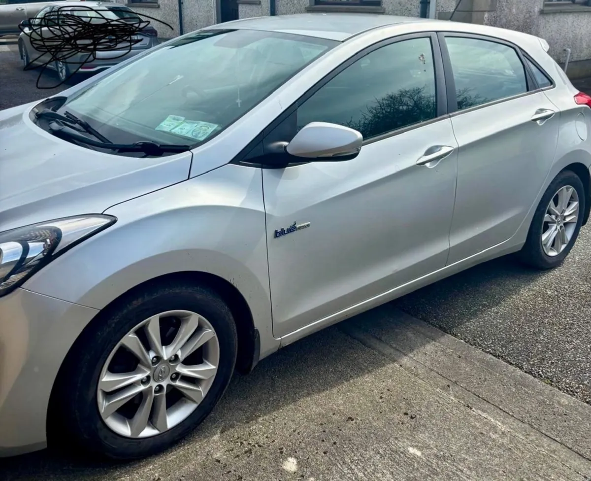 Hyundai i30 2014 - Image 2
