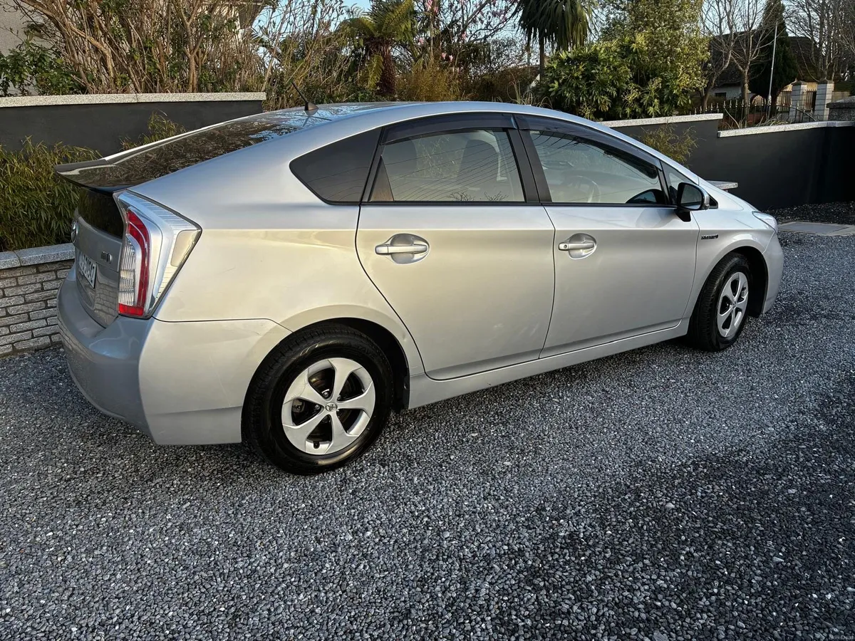 Toyota Prius 2013 Hybrid Automatic - Image 2