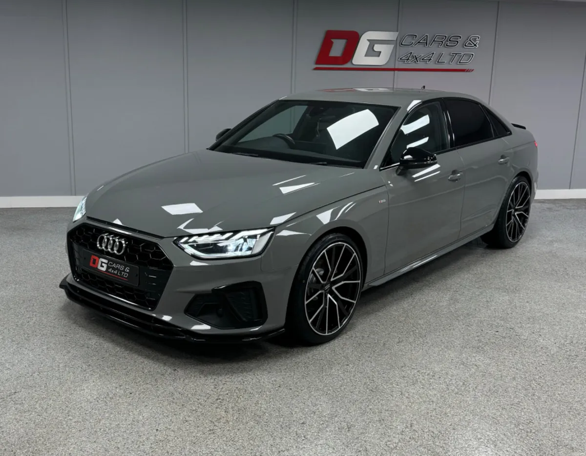 2021 Audi A4 2.0 35 TDI Black Edition Automatic - Image 3