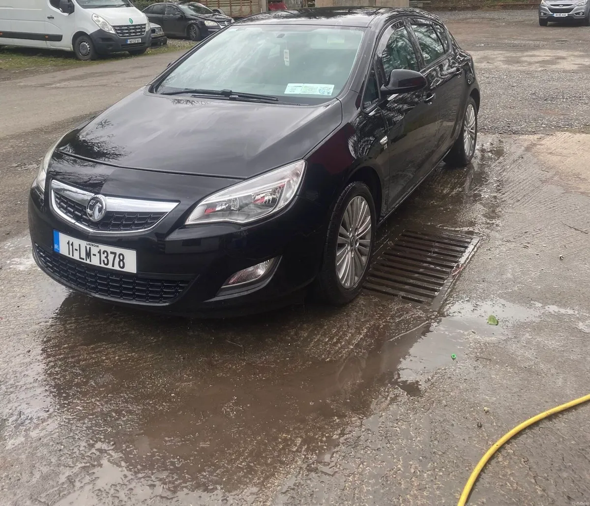 11 Vauxhall astra for sale - Image 2
