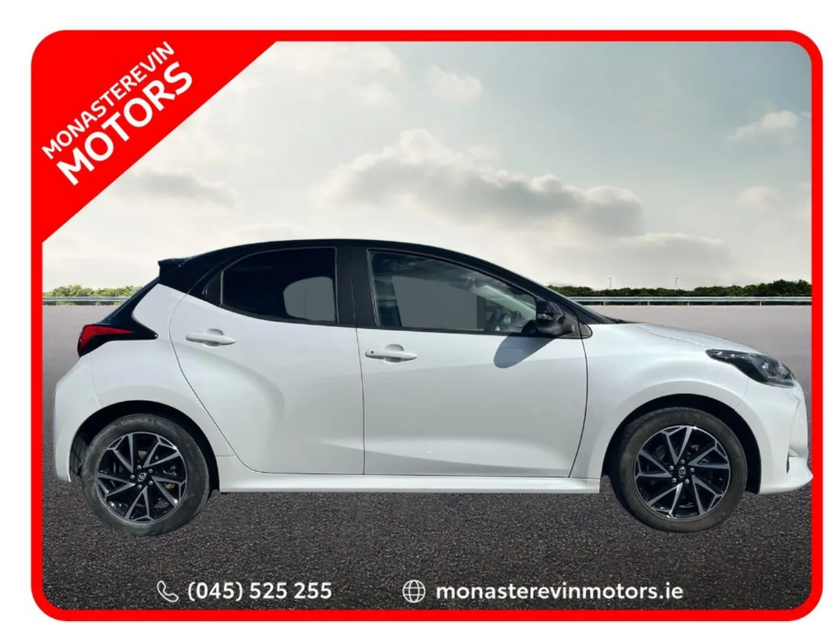 Toyota Vitz 1.5 LUNA SPORT 4DR AUTO - Image 3