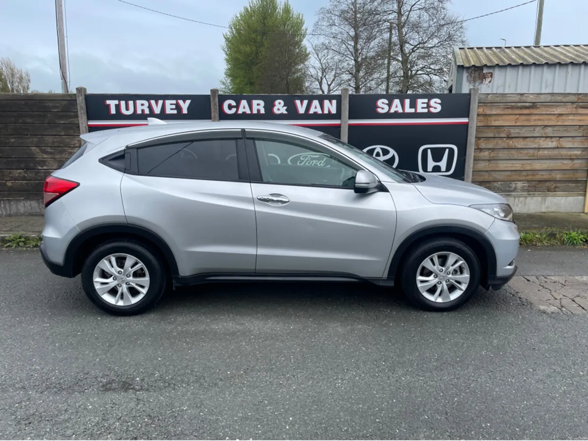 Honda Vezel DBA-RU1 5DR AUTOMATIC - Image 3