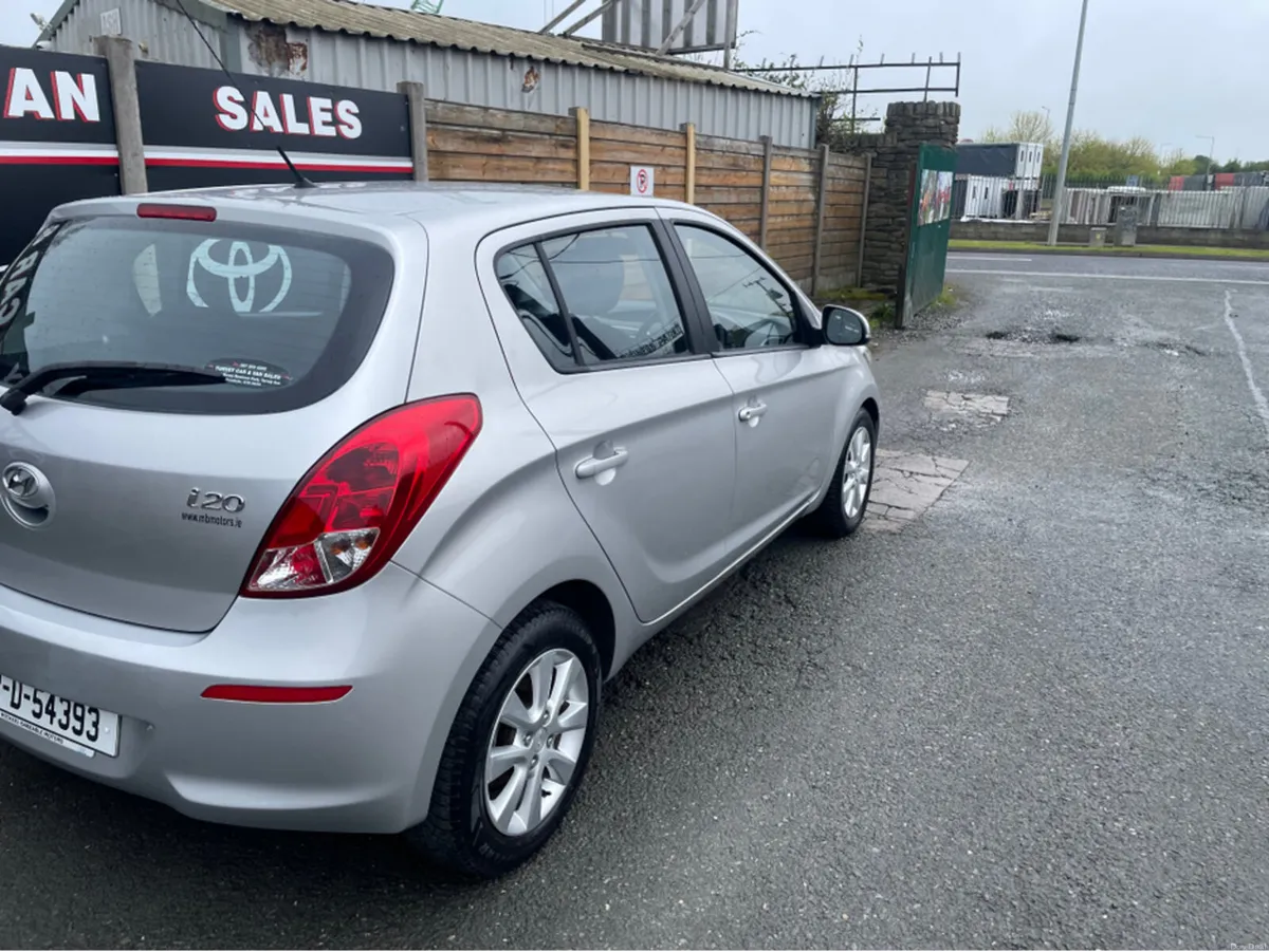 Hyundai i20 ACTIVE 84BHP 5DR 85PS - Image 4