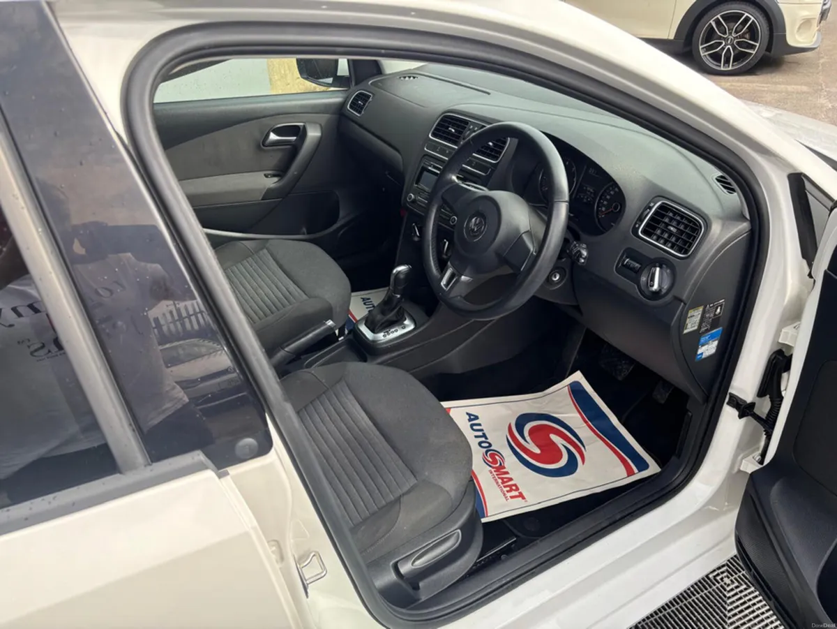 Volkswagen Polo VW Polo 1.2 petrol, auto, loads of - Image 4