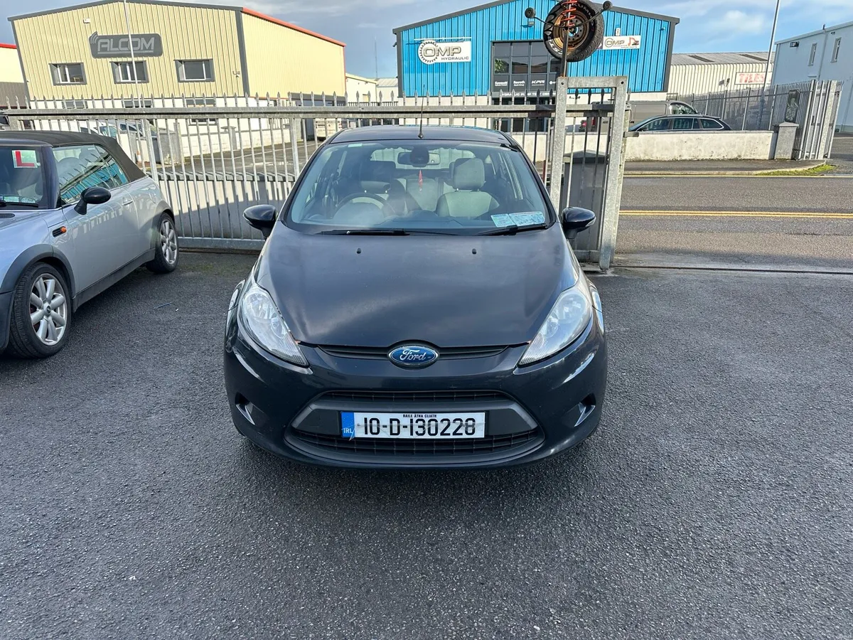 Ford fiesta - Image 4
