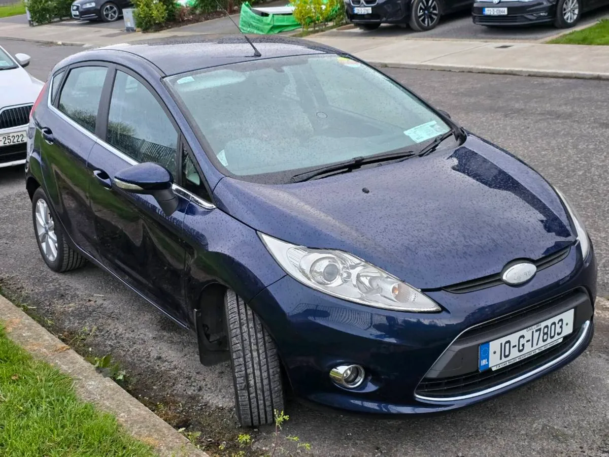 Ford Fiesta Automatic - Image 2