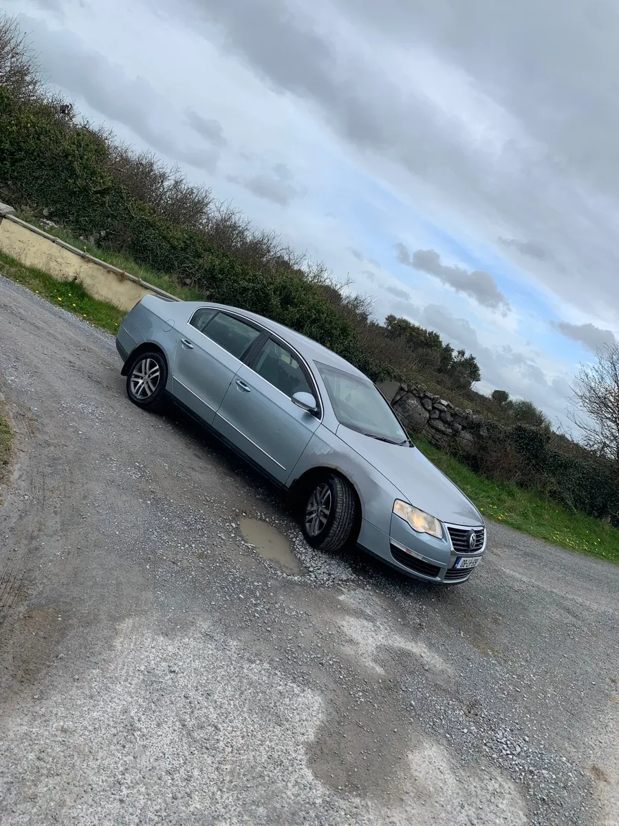 Volkswagen Passat 2008 - Image 1