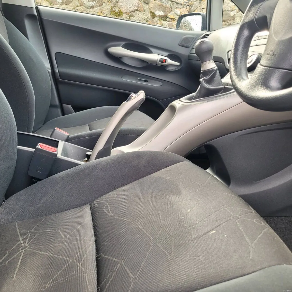 Toyota aruis 1.4cc - Image 4