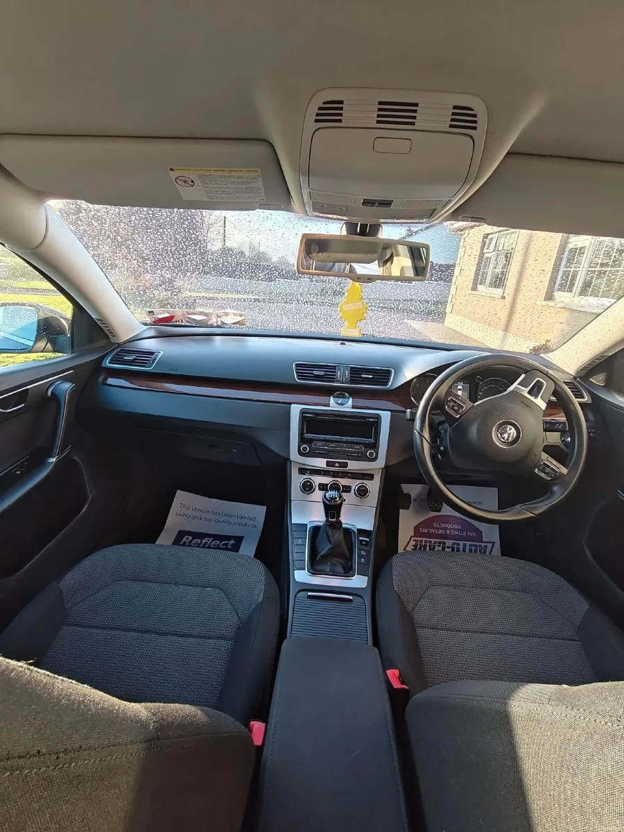 Volkswagen Passat 2013 1.6L Diesel - Image 2