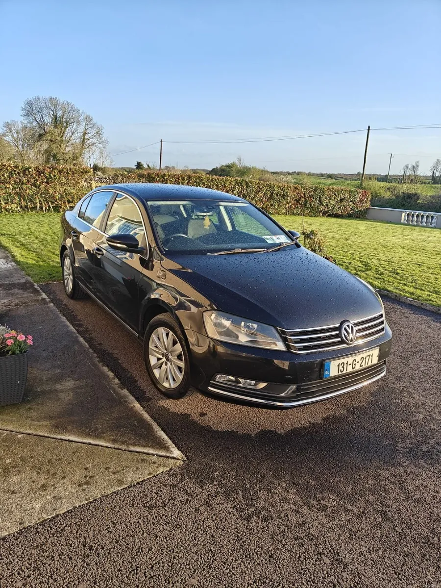 Volkswagen Passat 2013 1.6L Diesel - Image 1