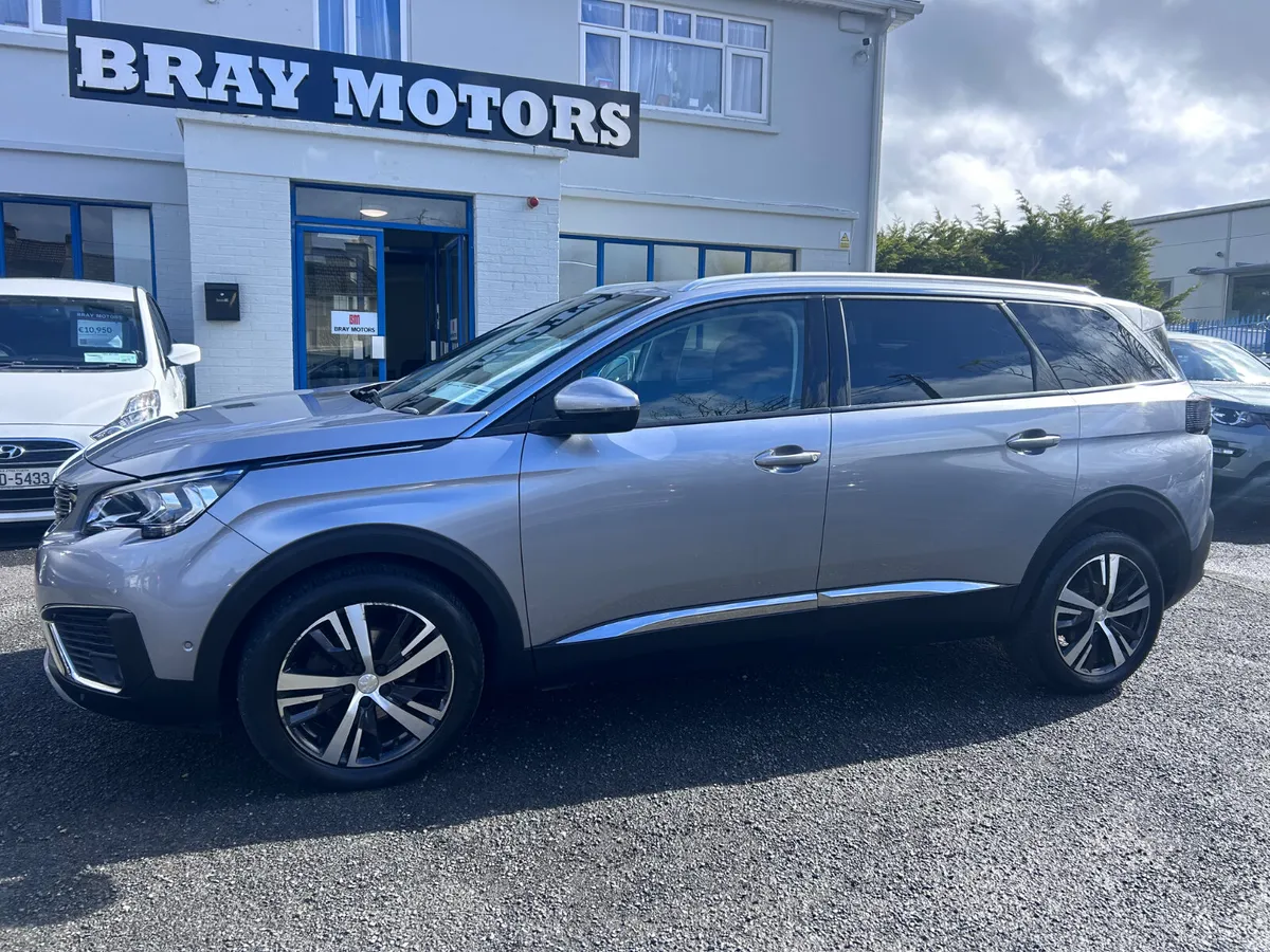 2019 PEUGEOT 5008 7 SEATER 1.2 PETROL ALLURE LOW K - Image 1