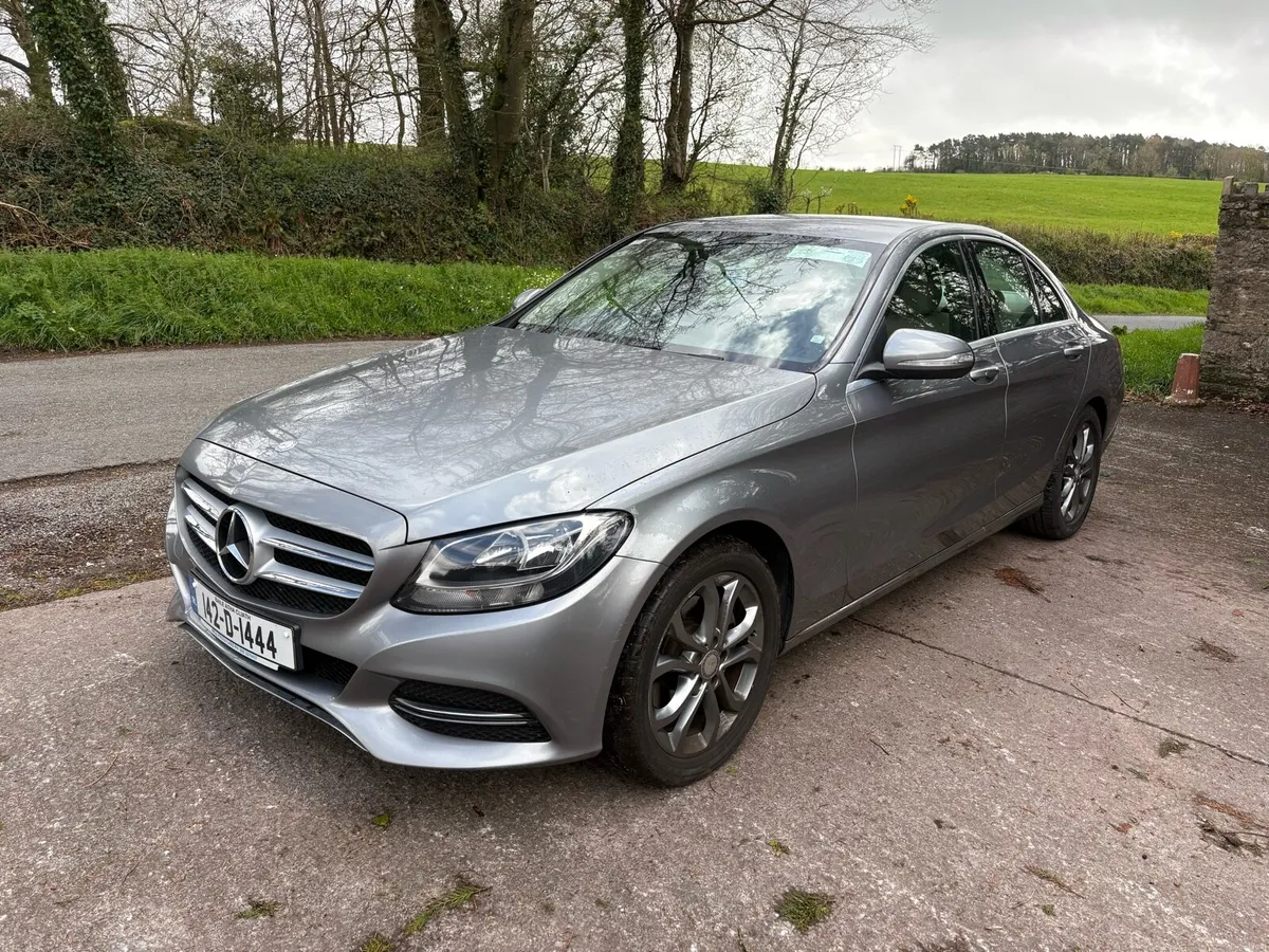 MERCEDES C220 LOW KMS AVANTGARDE - Image 4