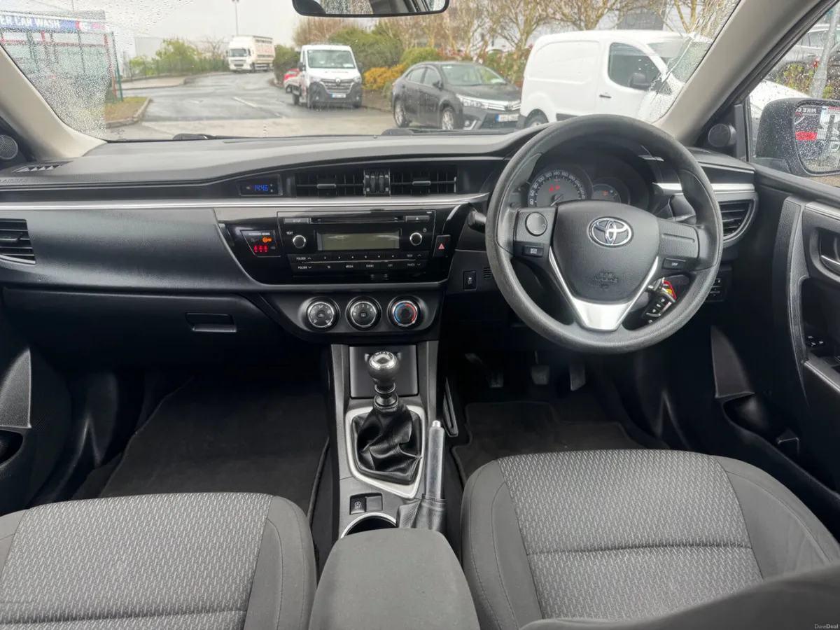 Toyota Corolla 2014 - Image 4
