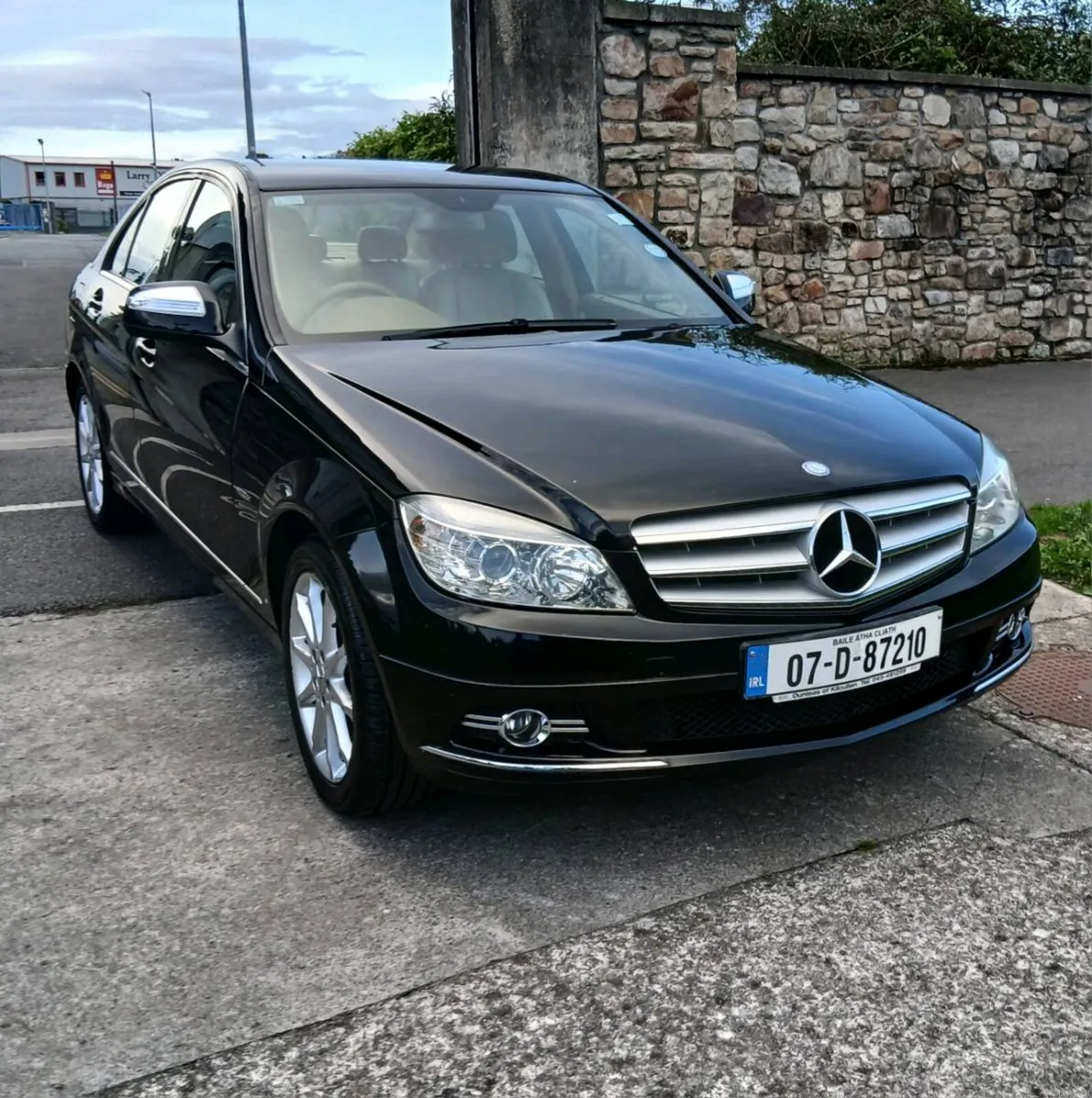 Mercedes Benz C class, Automatic - Image 1