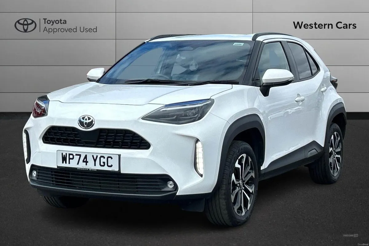 Toyota Yaris Cross 1.5 VVT-h Design E-CVT Euro 6 ( - Image 3