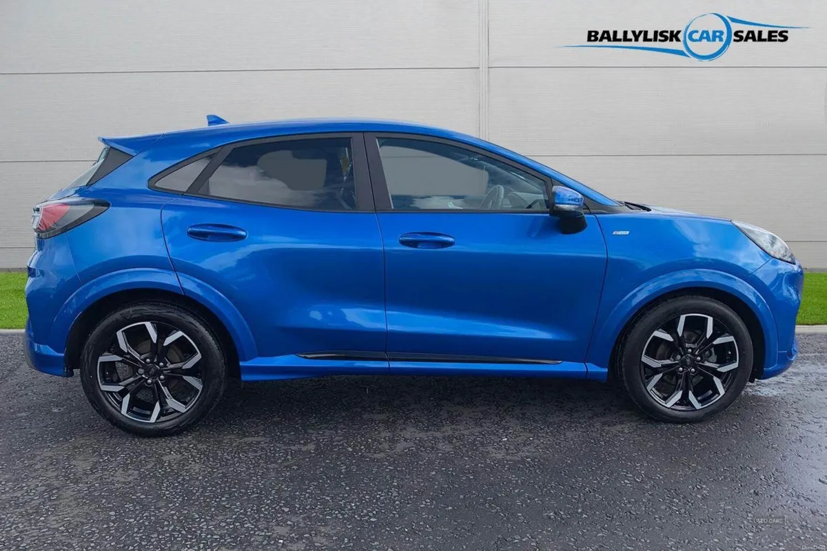 Ford Puma 1.0T ST-Line X in Desert Island Blue wit - Image 3