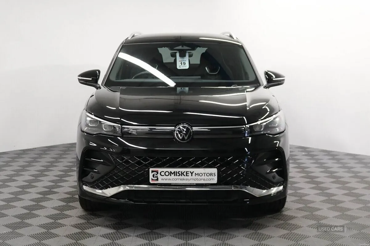 Volkswagen Tiguan TDI R-Line - Image 2