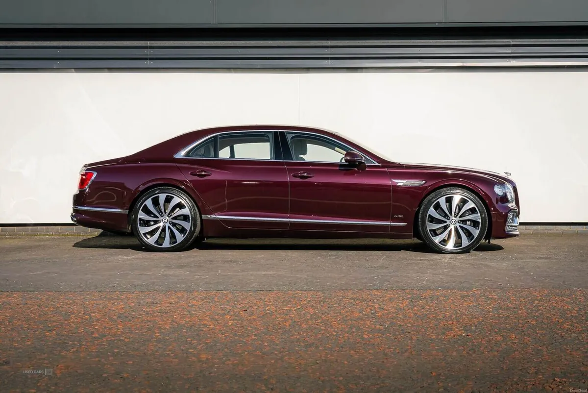 Bentley Flying Spur 6.0 W12 Mulliner Driving Spec - Image 3