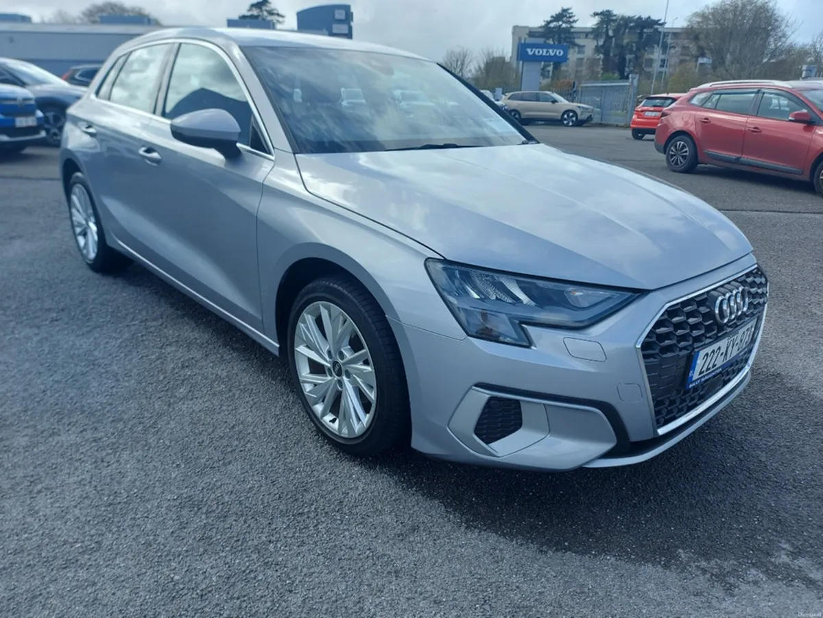 Audi A3 SPORTBACK 35 TDI 150HP S-TRONIC SE 4DR - Image 4
