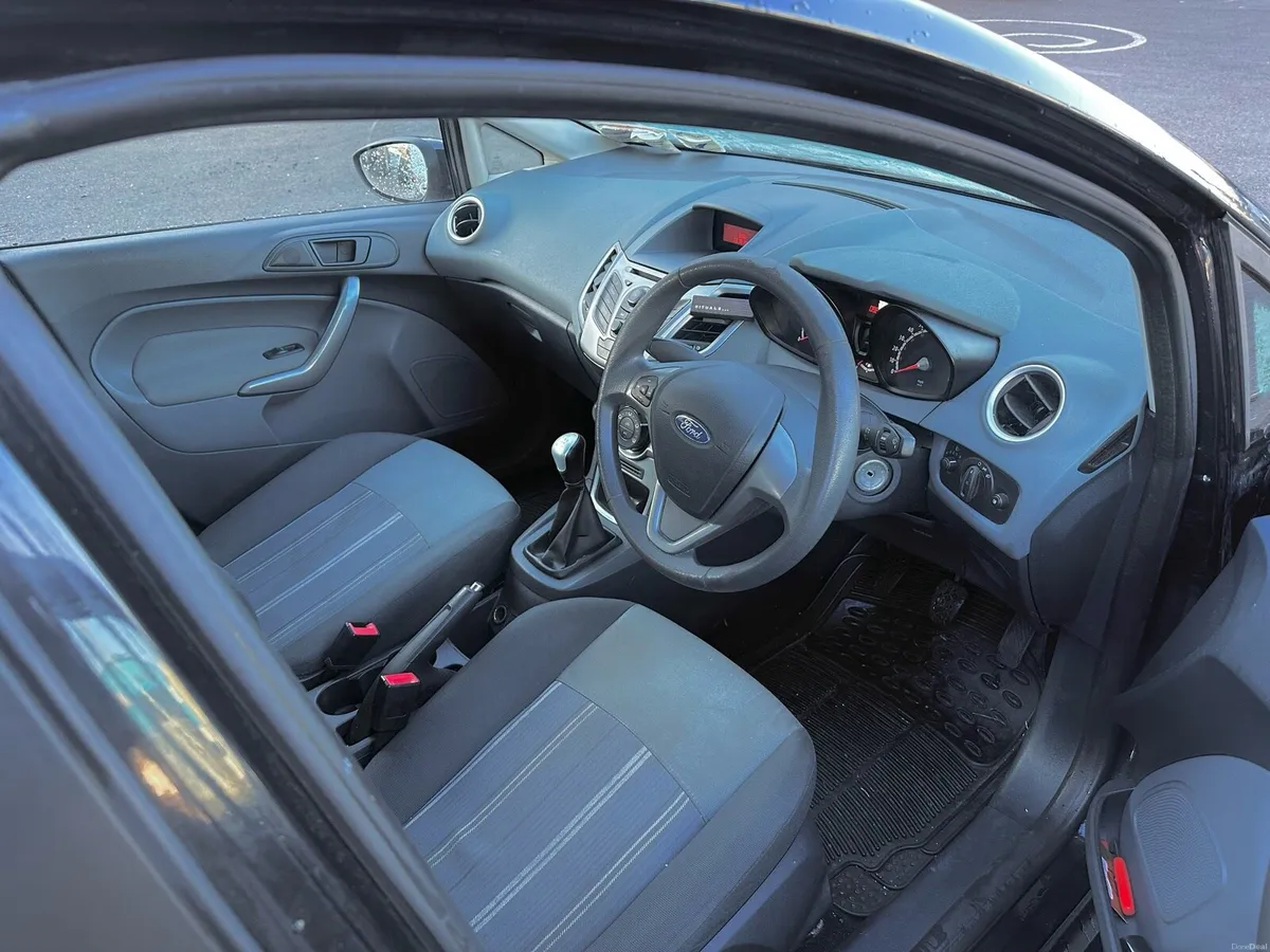 Ford fiesta Low Mileage!!! Fresh NCT!!! - Image 4
