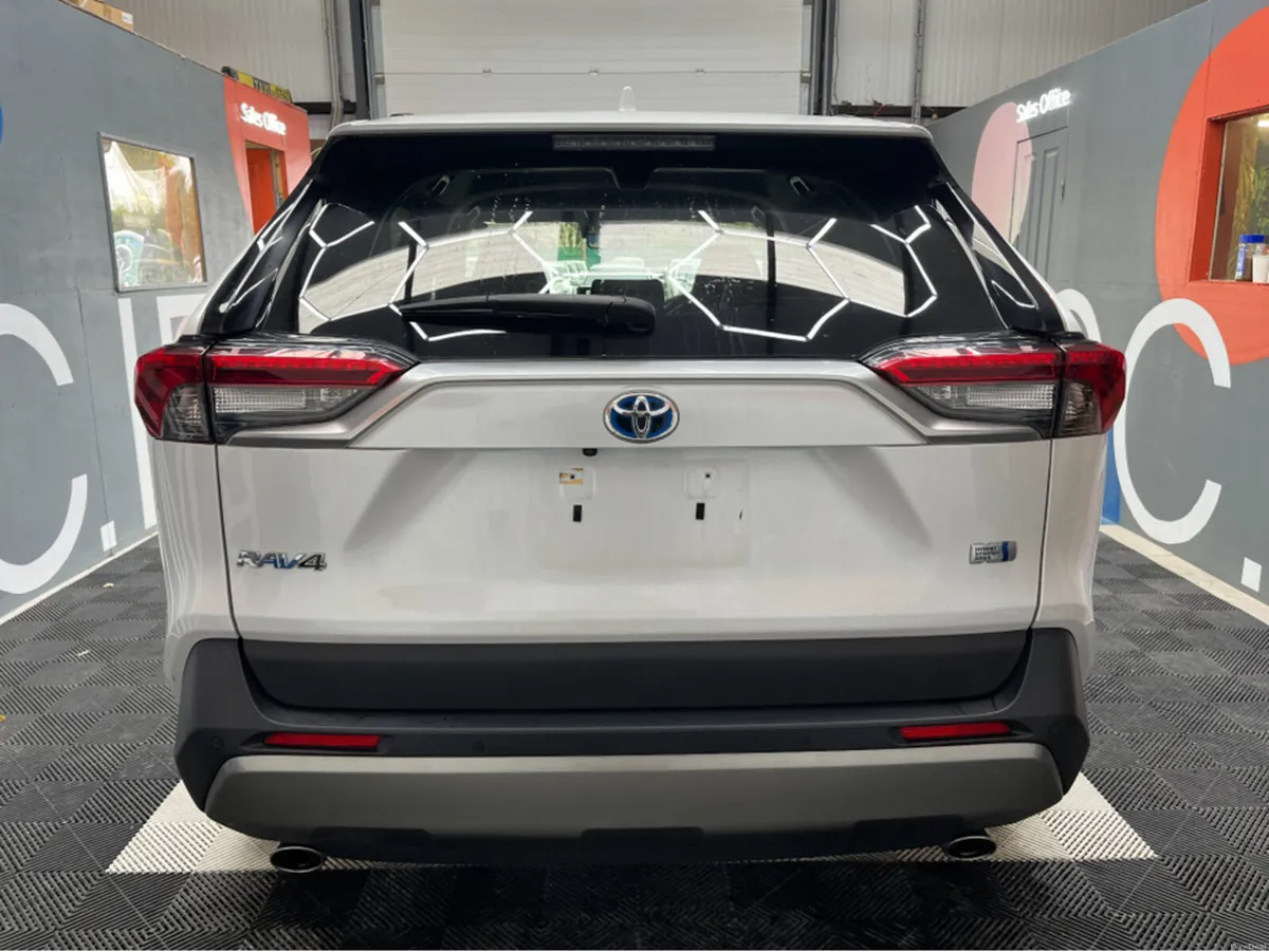 Toyota RAV4 €39950 2023 TOYOTA RAV4 HYBRID G 4WD 2 - Image 3