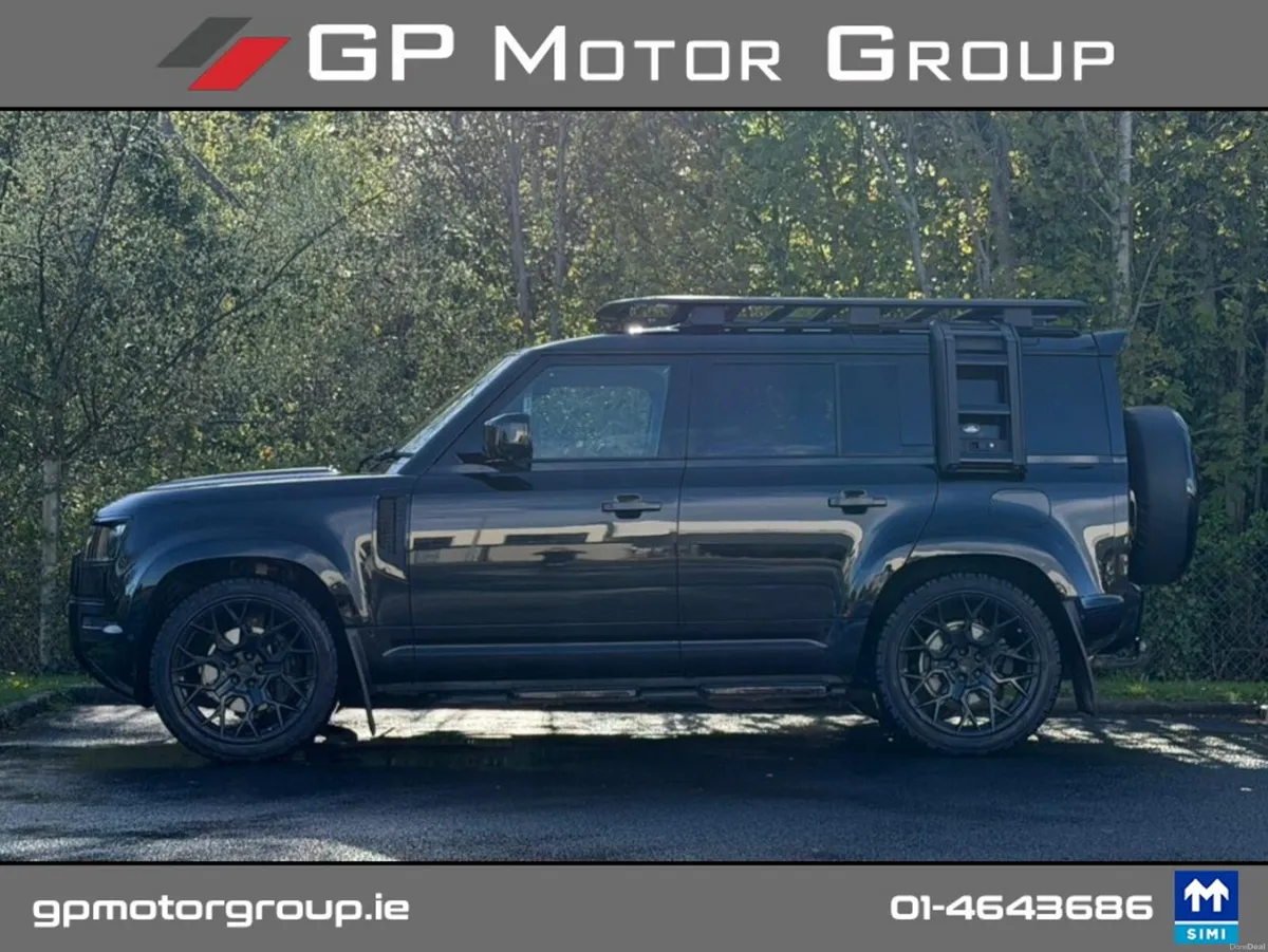 Land Rover Defender DEFENDER 110 P400E AWD XS EDIT - Image 3