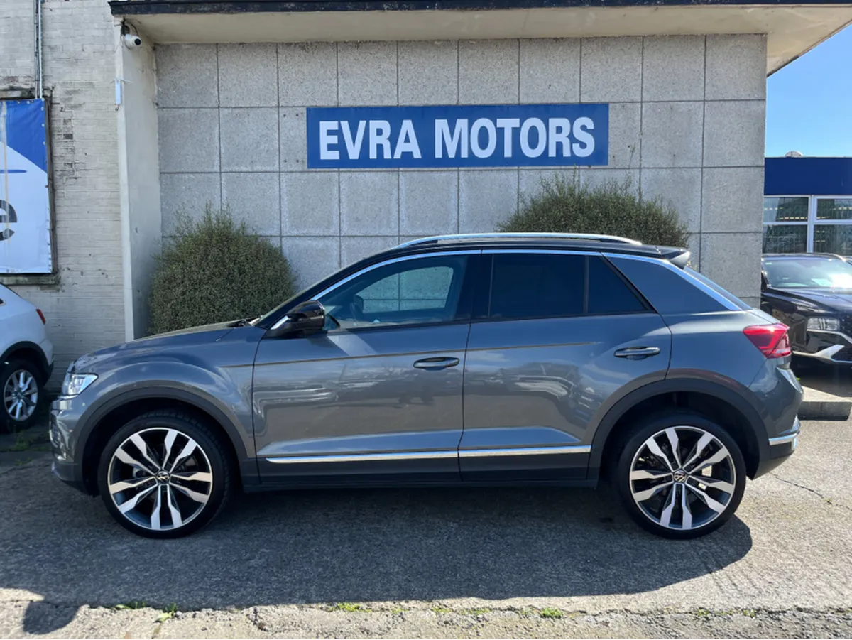 Volkswagen T-Roc SPORT AUTOMATIC 2.0 DIESEL //LOW - Image 6